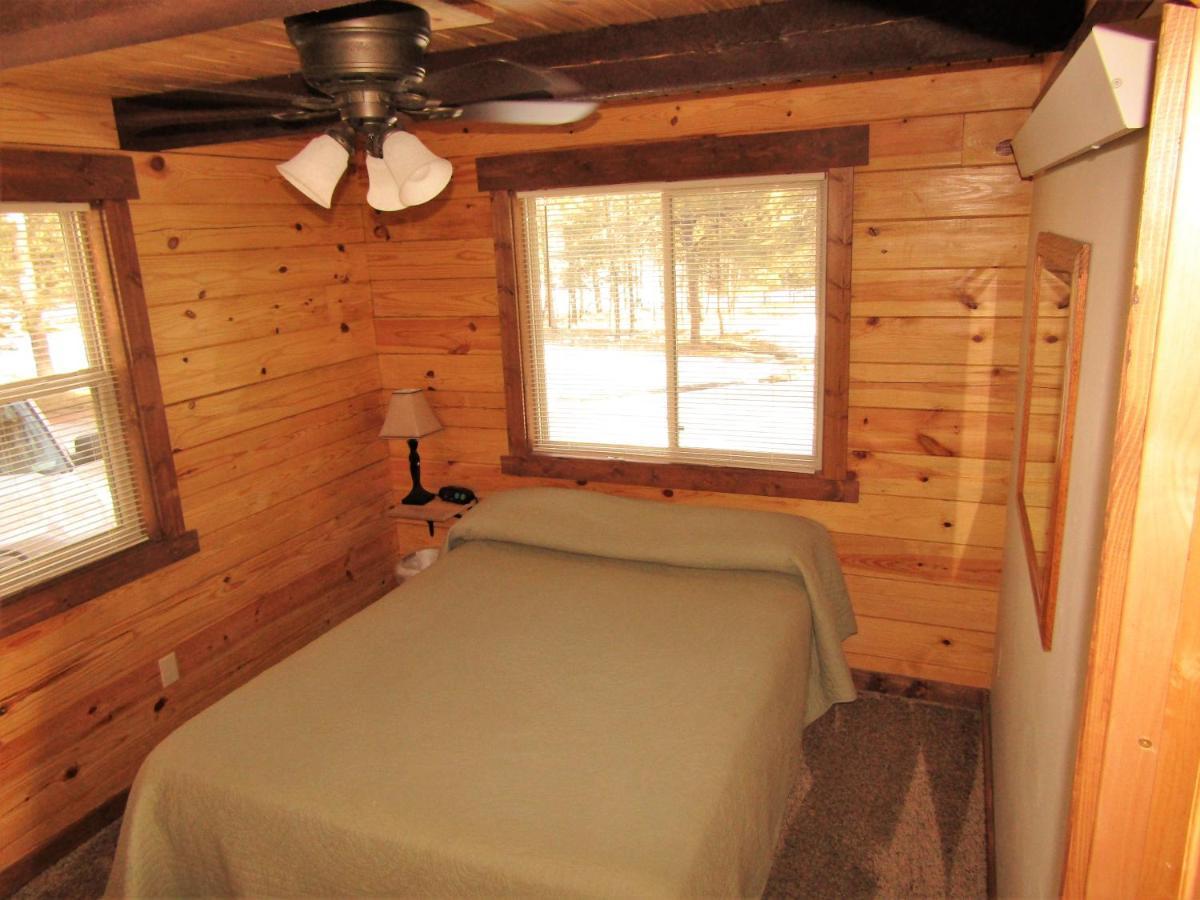 Freedom Ridge Cabins Hill City Exterior photo