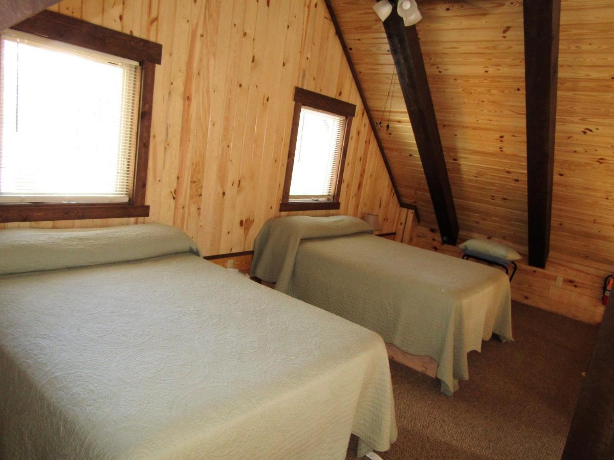Freedom Ridge Cabins Hill City Exterior photo