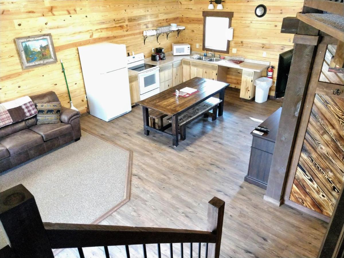 Freedom Ridge Cabins Hill City Exterior photo